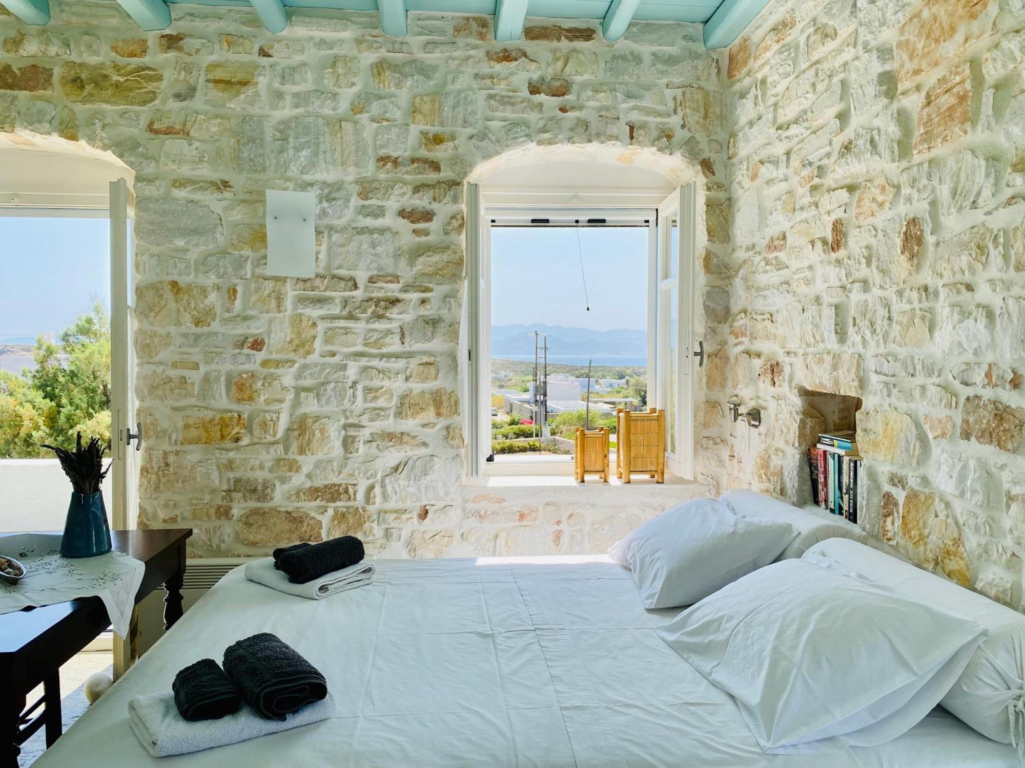 Santa Maria Traditional Stone Studio Luaran gambar